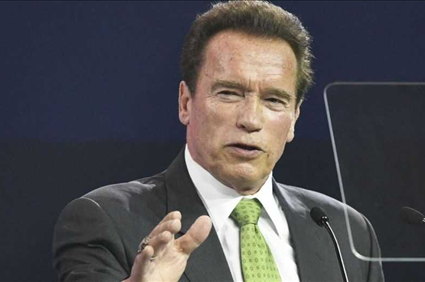 Arnold Schwarzenegger blindsided, dropkicked in the back during sporting event in South Africa